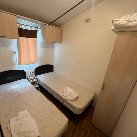 Mobil-home 4-6 Personnes Climatisé