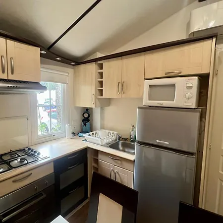 Mobil-home 4-6 Personnes Climatisé Camping Lunel (Herault)